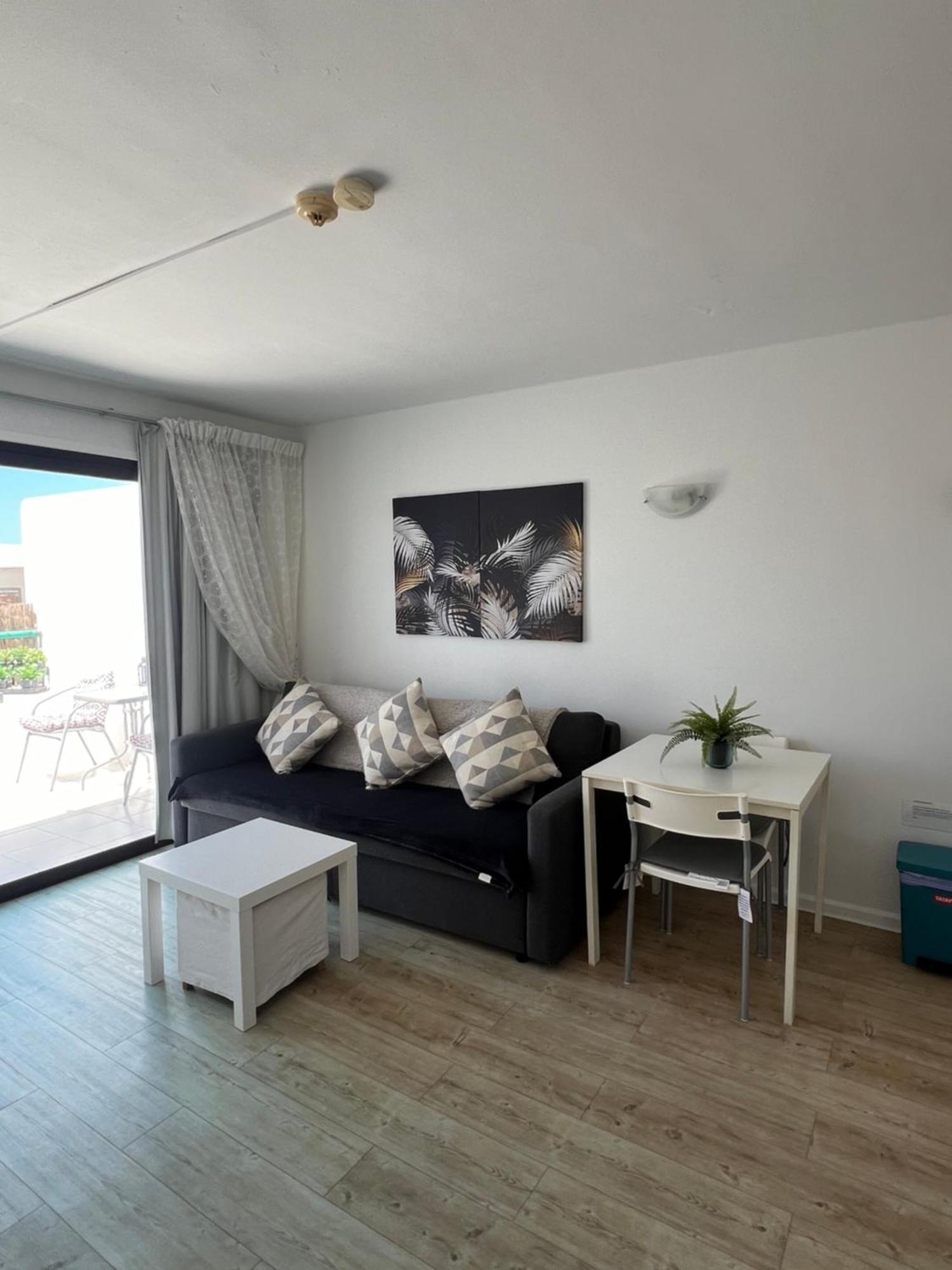 Casa Perdy, Beautiful 1 Bedroom Apartment With Communal Pool Tías Exterior foto